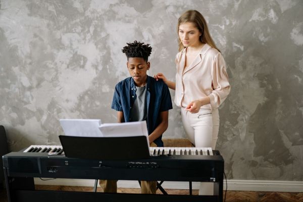 Les meilleures options de cours de piano sur mesure à Nancy